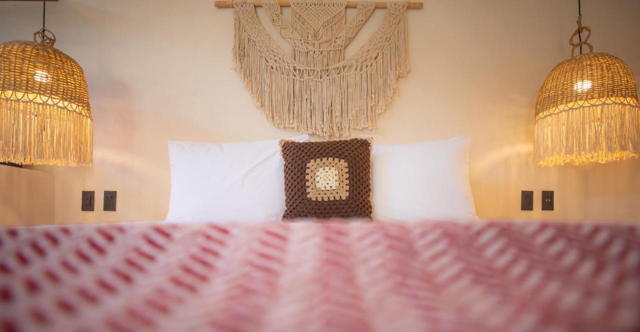 Nuee Hotel & Beach Club 툴룸 외부 사진