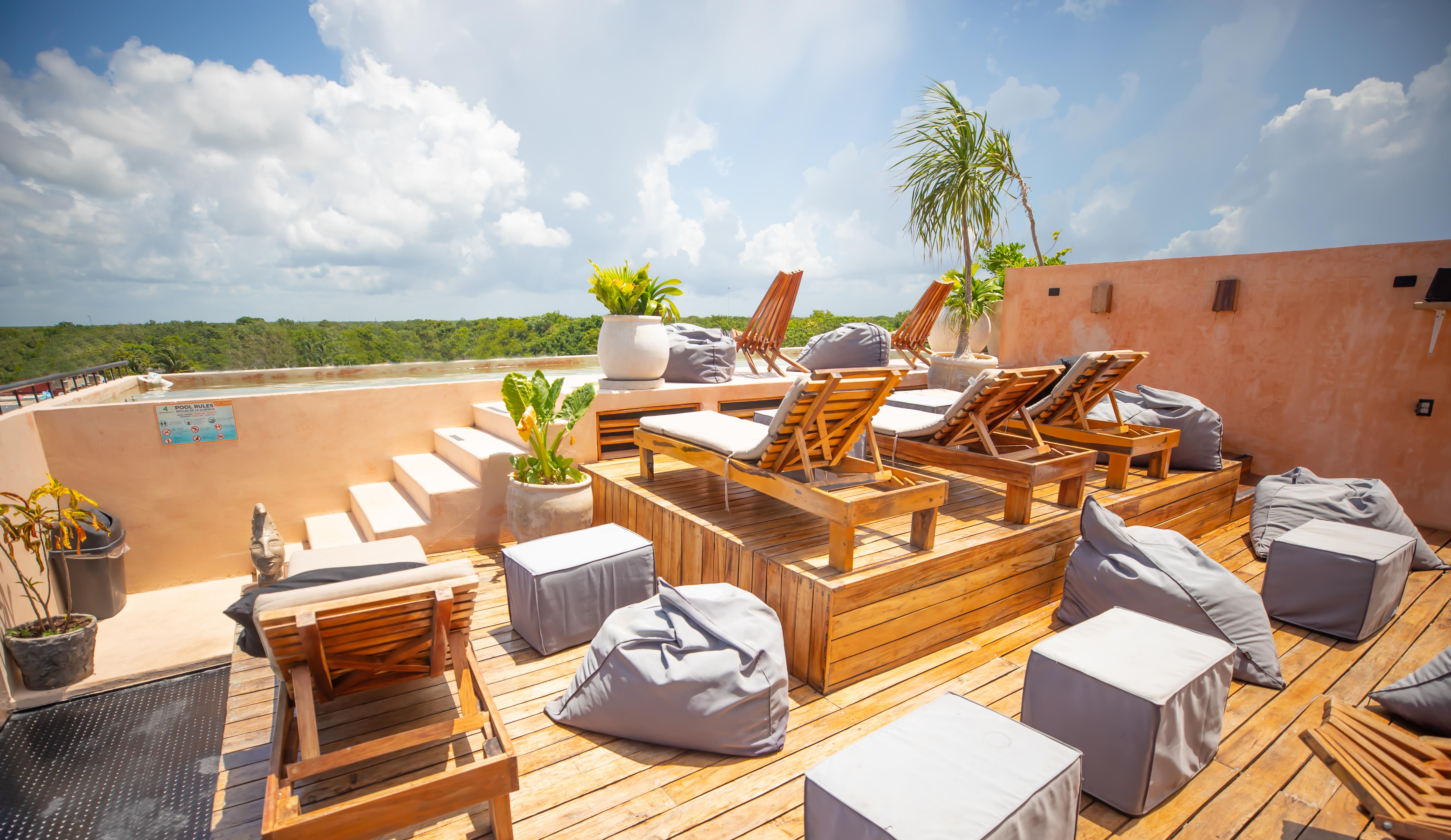 Nuee Hotel & Beach Club 툴룸 외부 사진