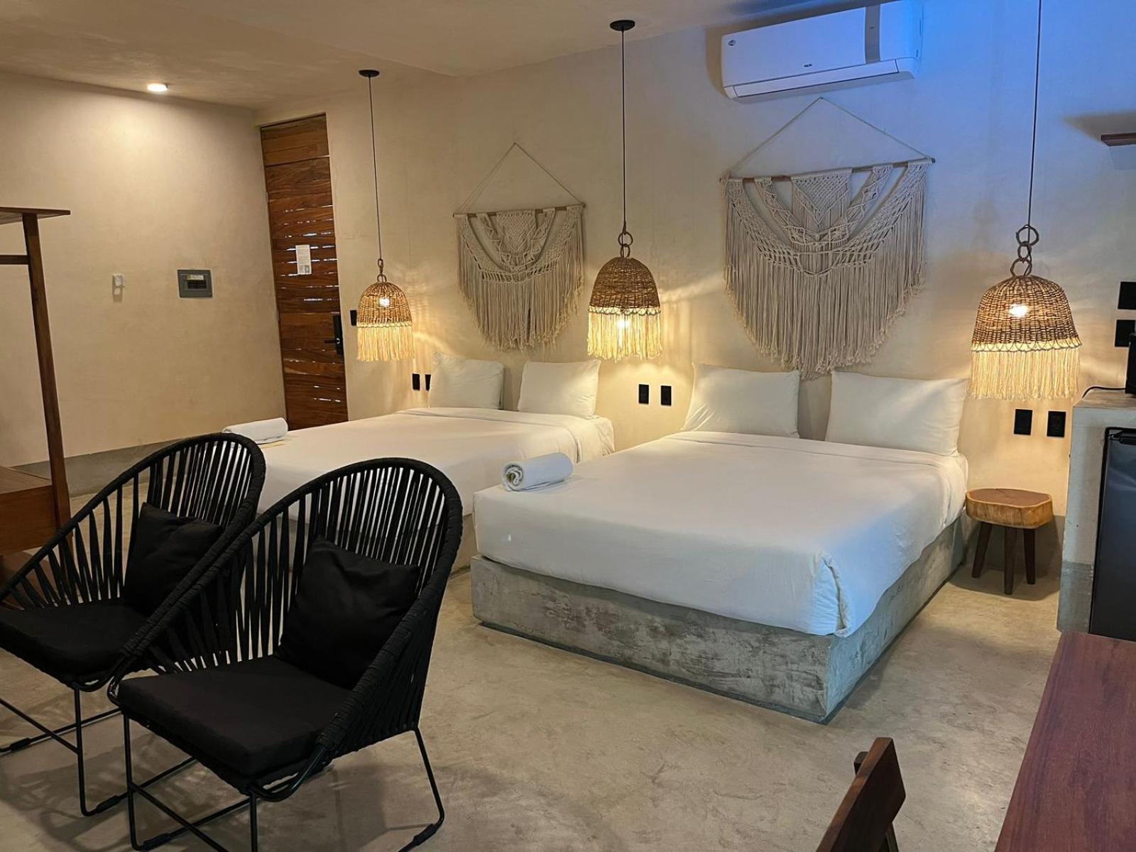 Nuee Hotel & Beach Club 툴룸 외부 사진