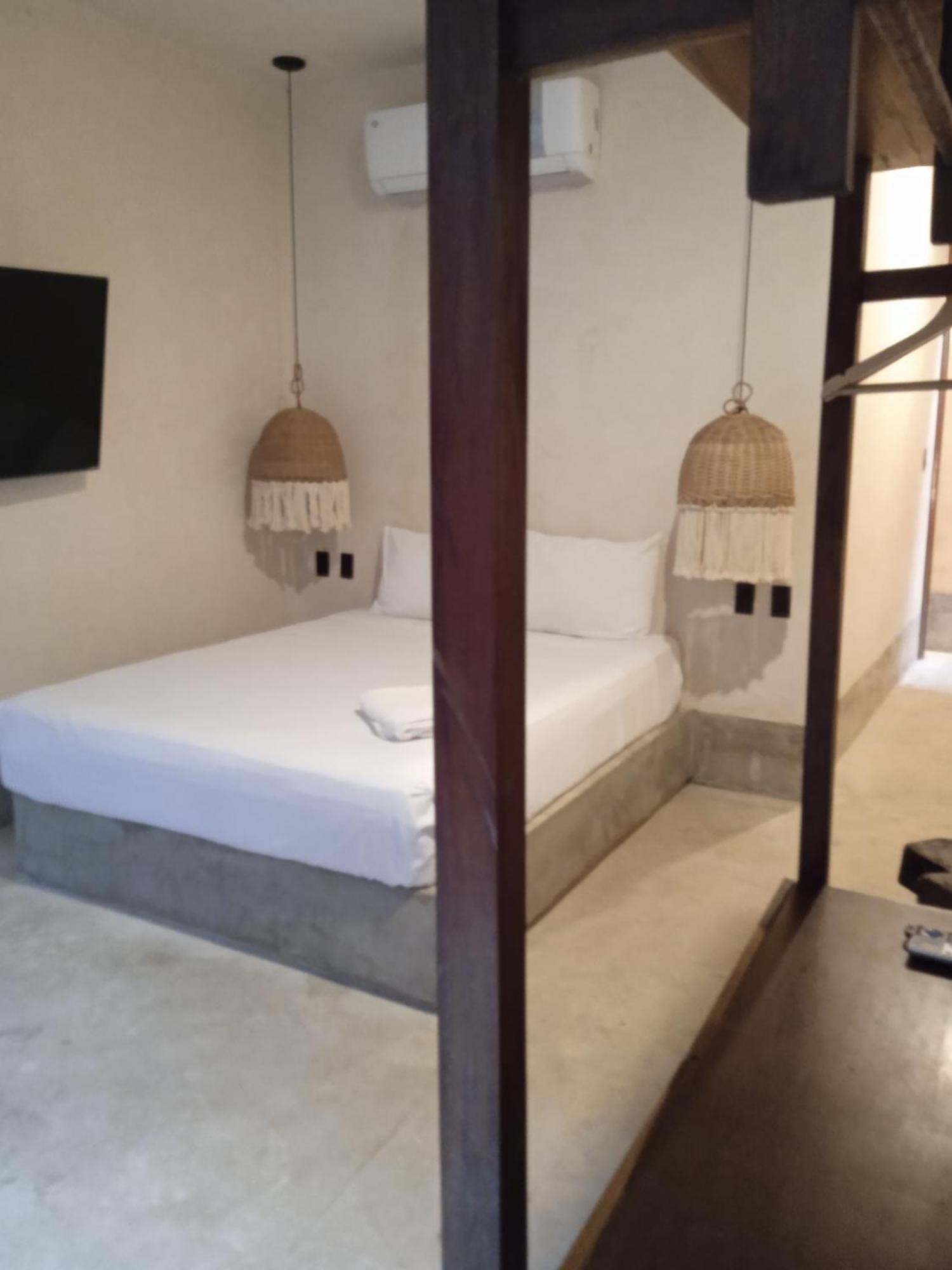 Nuee Hotel & Beach Club 툴룸 외부 사진